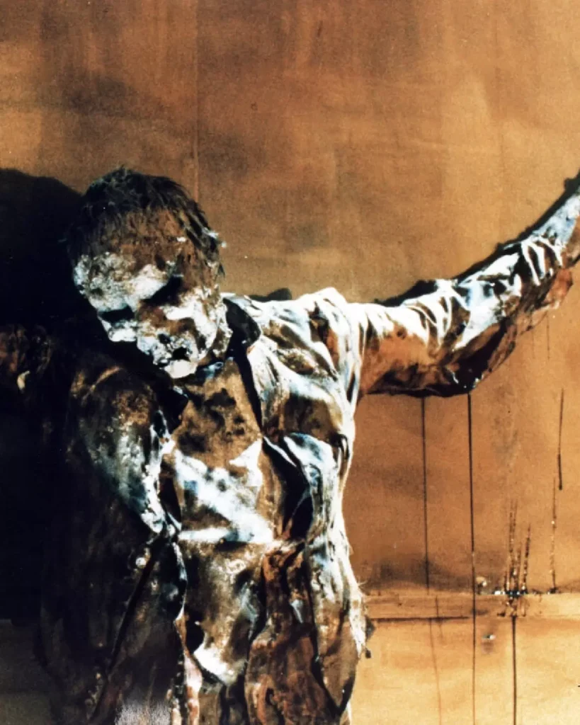 mostro nell'aldilà di Fulci