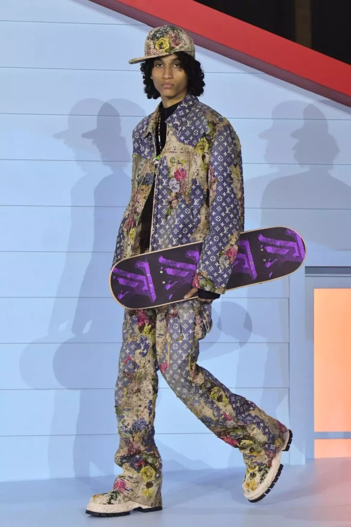 skater moderni nelle sfilate di moda